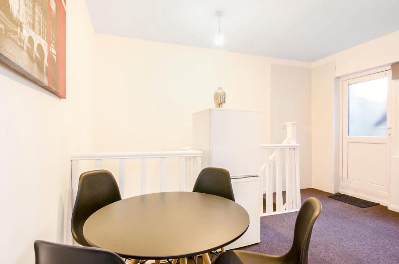 Spacious Studio Flat- Watford Junction & Harry Potter World Watford (Hertfordshire) Exterior foto